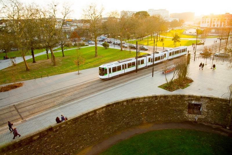 Loi Pinel à Nantes et PTZ prolongés - le tramway à Nantes, un indispensable