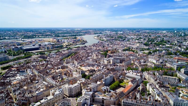 Vue aérienne sur le centre-ville de Nantes