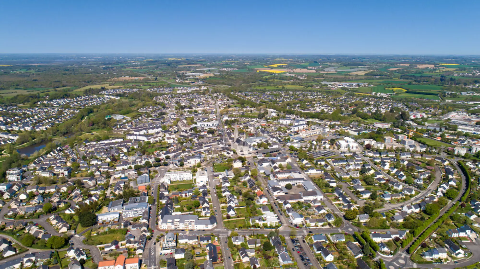 vue aérienne de carquefou
