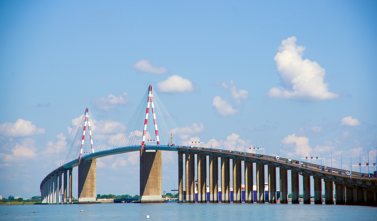 Immobilier neuf Saint-Nazaire – vue sur le pont de Saint-Nazaire