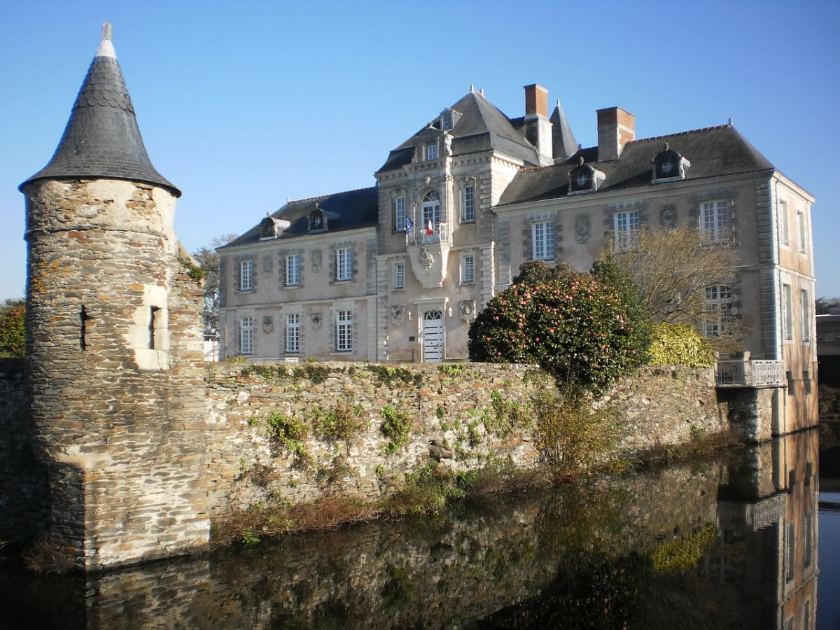 Château de Chassay, Hôtel de ville de Sainte-Luce-sur-Loire