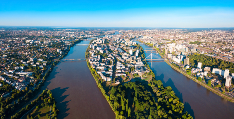 Quartier République à Nantes – vue aérienne sur l’Île de Nantes