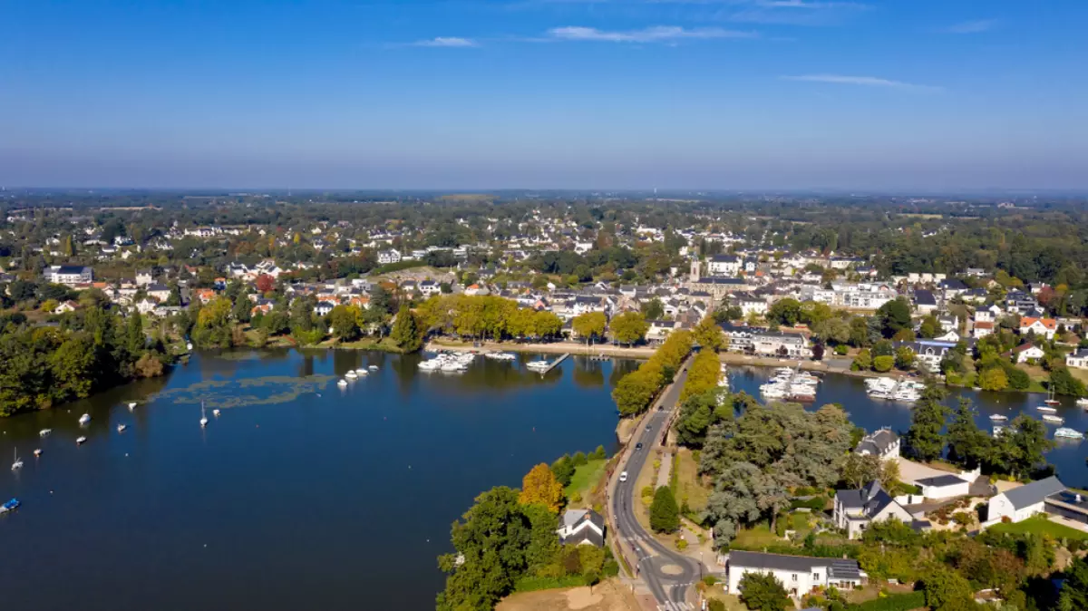 Où investir autour de Nantes ? Où investir à Nantes – Vue aérienne sur Sucé-sur-Erdre