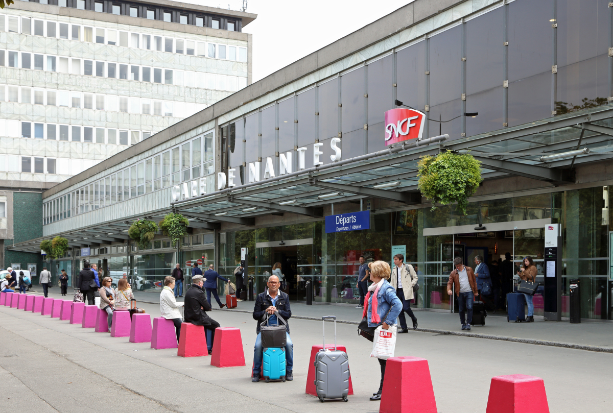 Ligne Nantes Bordeaux – Entrée de la gare de Nantes