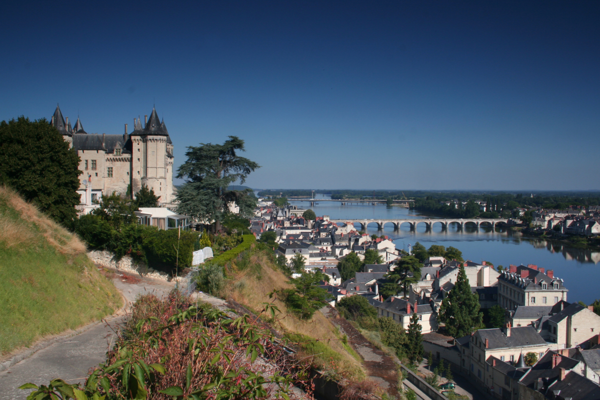Programme Action Cœur de Ville – Vue sur le château de Saumur en Pays-de-Loire