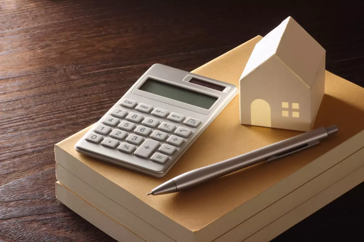 PTZ 2022 - Maison miniature et calculatrice