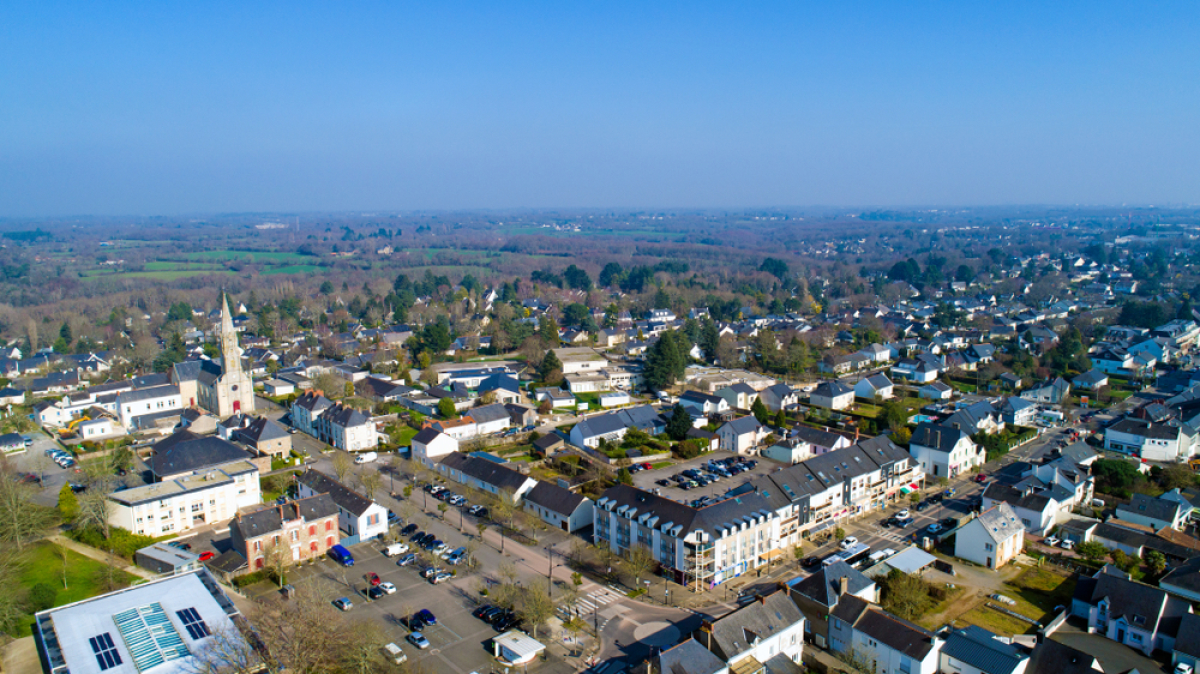  Programme immobilier Nantes Métropole - Vue aérienne sur la ville de Sautron 