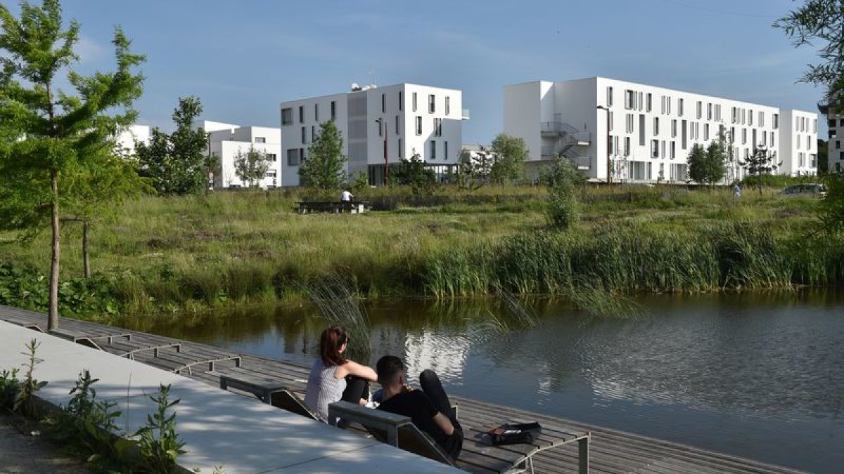 ecoquartier la bottiere chenaie nantes – bord de plan d’eau et residences de la bottiere chenaie