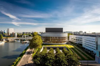 Actualité à Nantes - Nantes en chantier : La Cité des congrès fait peau neuve