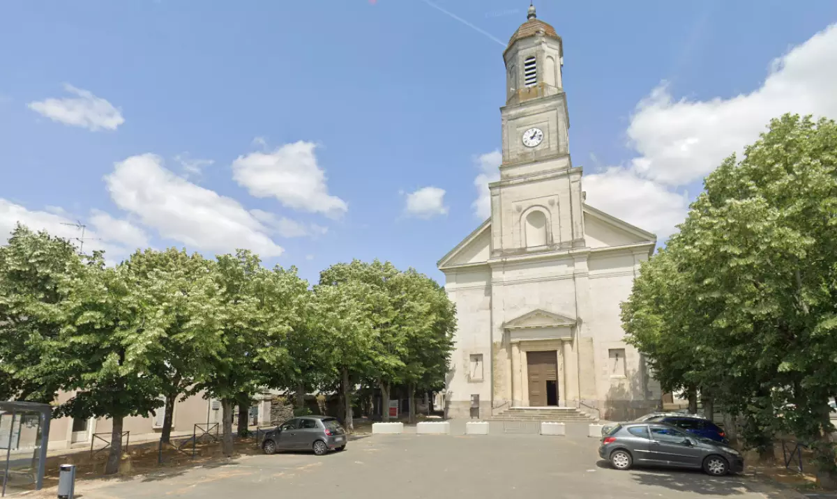 Vue sur l’église de Trélazé