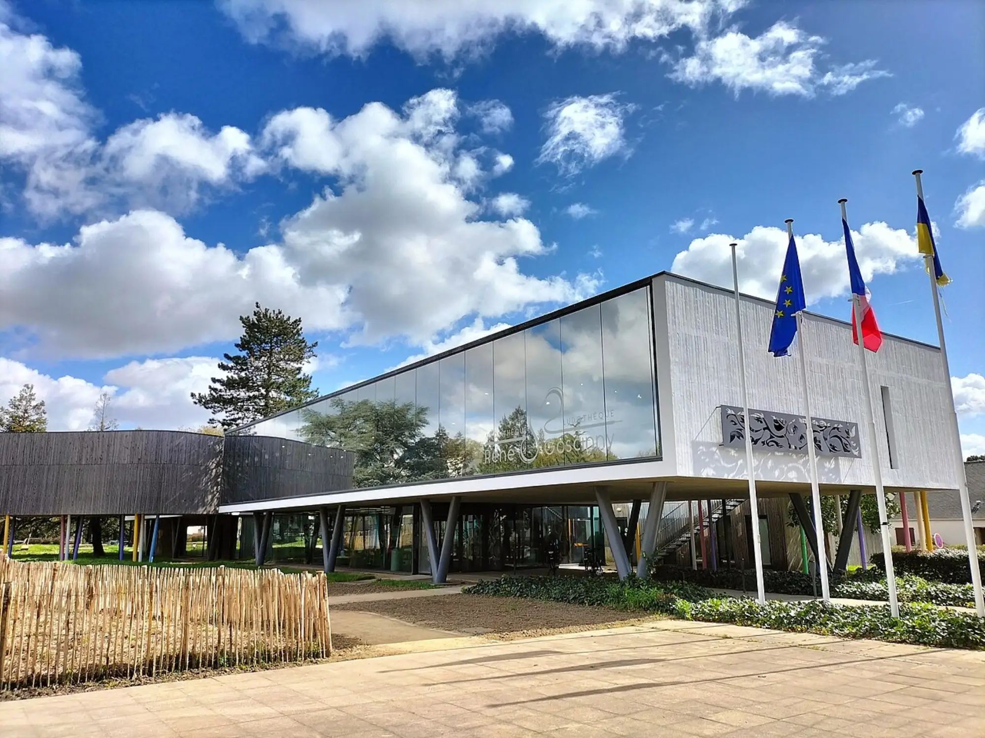 mediathèque de Sainte Luce sur Loire